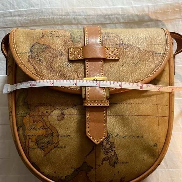 Alviero Martini Vintage Map Print Crossbody Bag - Picture 8 of 9